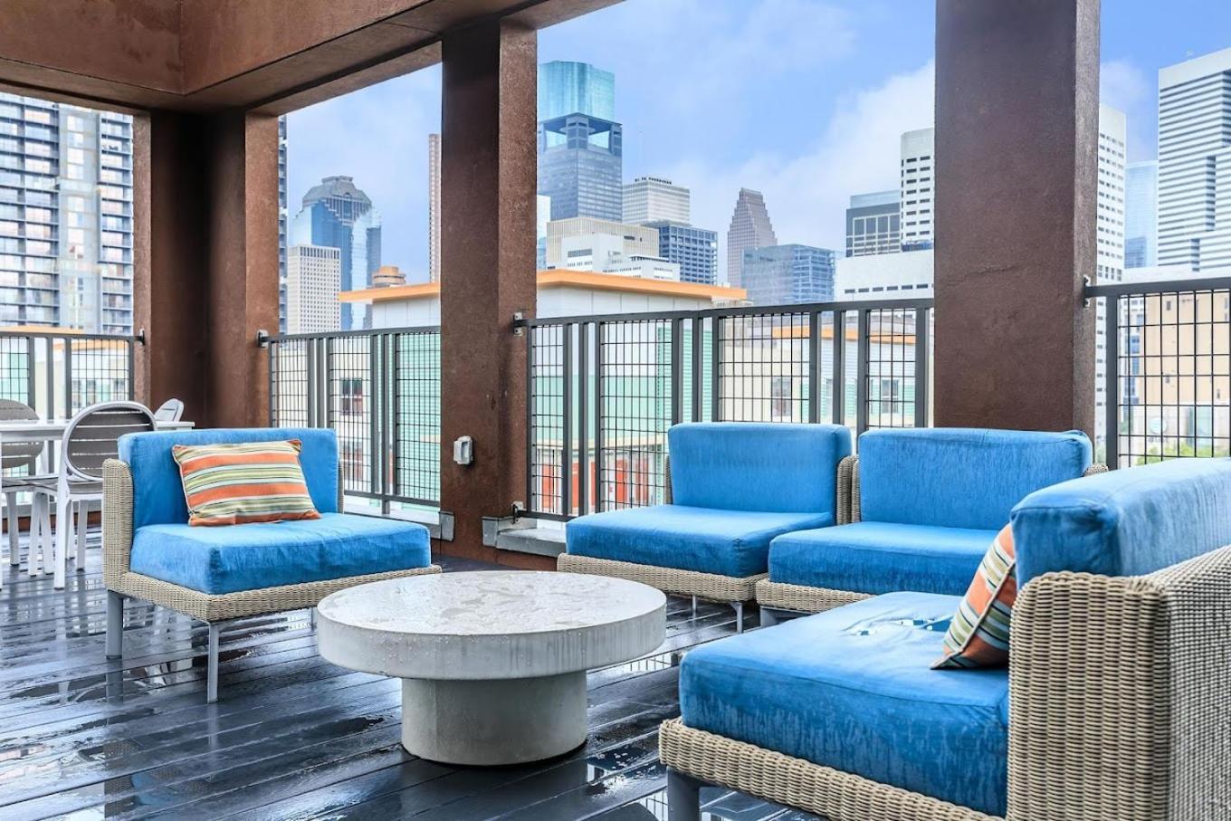 U4 Penthouse Downtown Houston Apartment Exterior photo